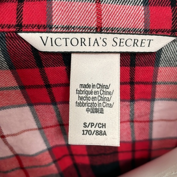 Victoria’s Secret Red plaid summer sleep set - Picture 3 of 4